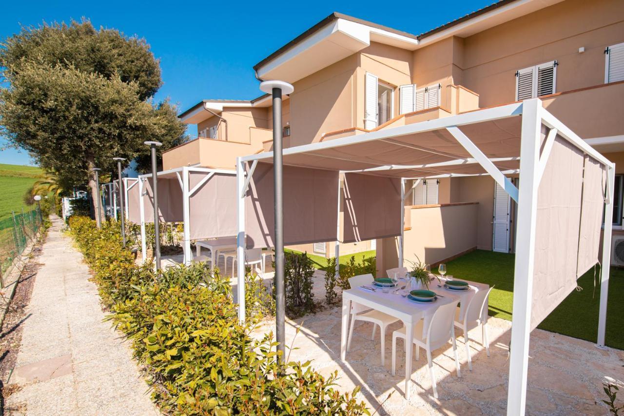Pietra Bianca Residence ヌマーナ エクステリア 写真