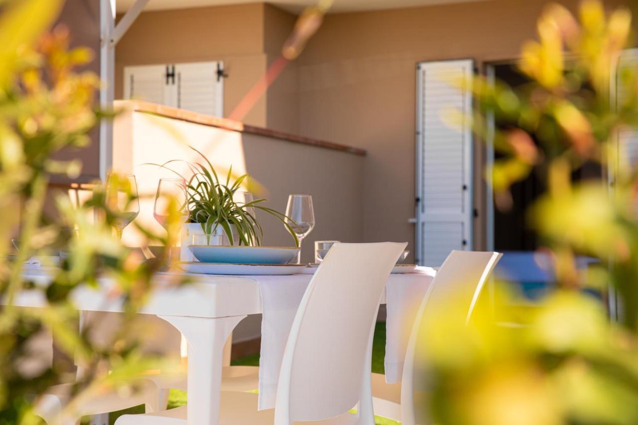 Pietra Bianca Residence ヌマーナ エクステリア 写真